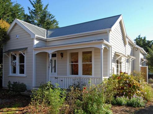 51 Regent Street, Martinborough