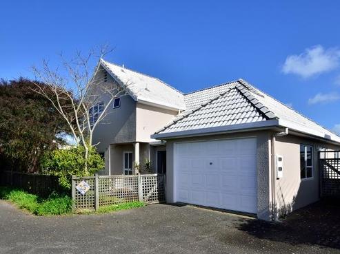 25 Alec Craig Way, Gulf Harbour
