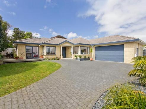 12 Bard Place, Golflands