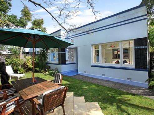 681 New North Road, Morningside