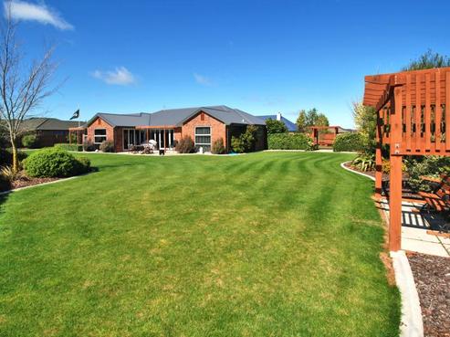 2 Villa Mews, Rolleston