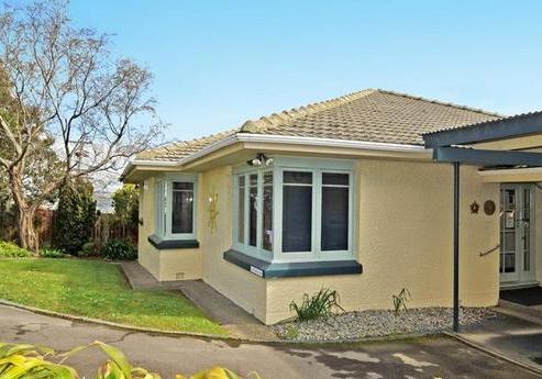 137 Larnach Road, Waverley