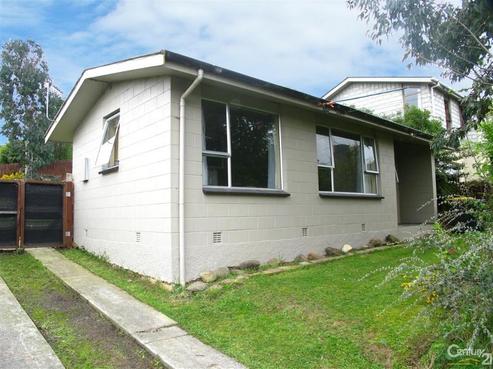 53 Hall Road, Sawyers Bay