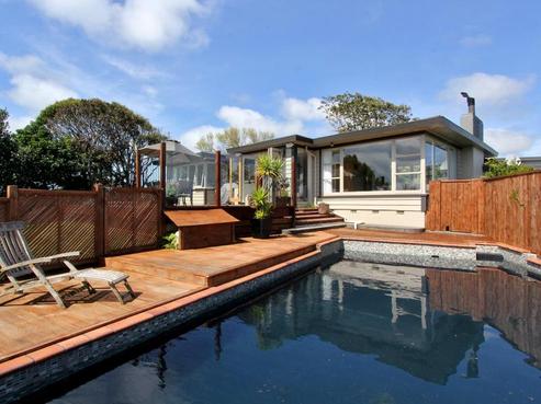 10 Seaview Road, Marfell