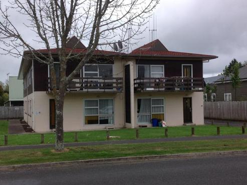 5/15 Coates Street, Hamilton East