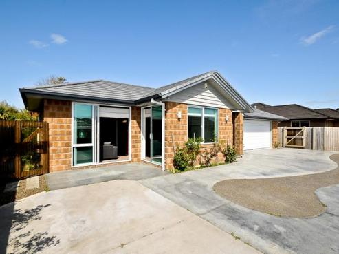 17 Eastridge Terrace, Huntington