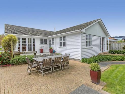 42 Kebbell Grove, Epuni
