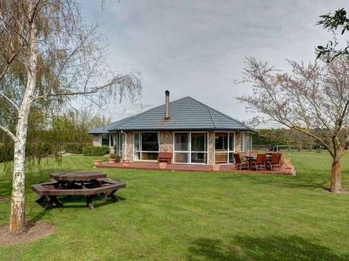 621 Bangor Road, Darfield