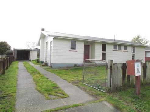 83 Avenue Road, Foxton