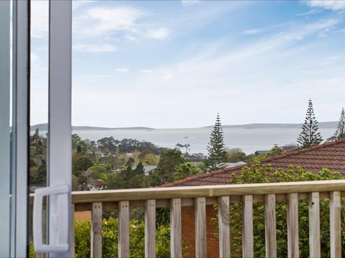 8 Chilton Place, Howick