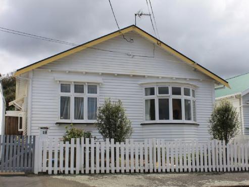 8 Trevor Terrace, Newtown