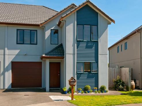 15 Vicente Place, Oteha