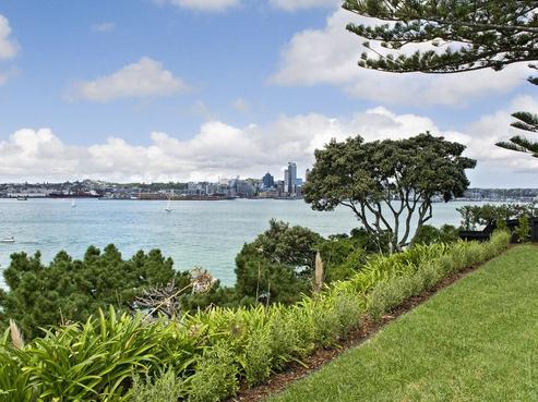 2/81 Stanley Point Road, Stanley Point