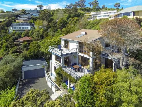 23 The Cliffs, Britannia Heights