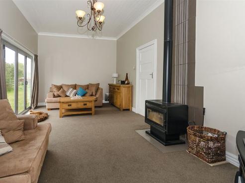 1832 Miranda Road, Mangatangi
