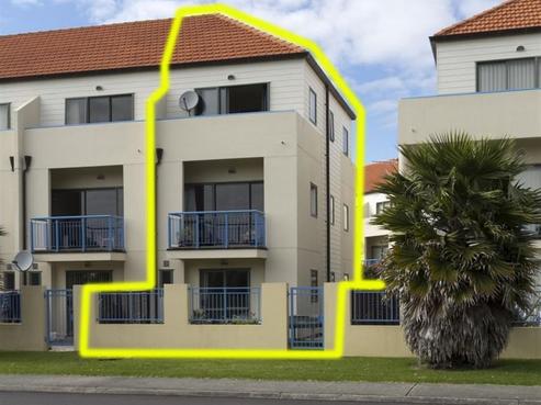 22 Waterside Crescent, Gulf Harbour