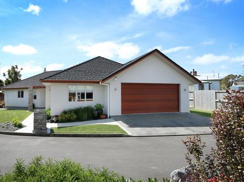 4 Morgan Mews, Feilding
