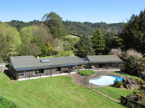 52 Loop Road, Te Puna