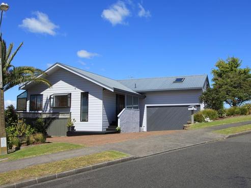 2/1 Matisse Drive, West Harbour
