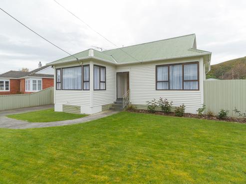 12 Shearer Crescent, Naenae