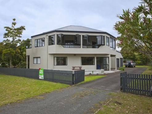 313 Mary Road, Whangamata