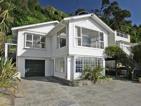 187 Marine Parade, Seatoun