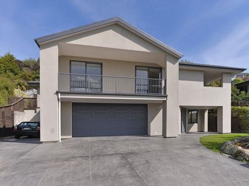 61 Washbourn Drive, Richmond