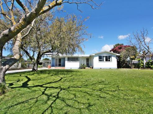 5 Gebbie Road, Taradale