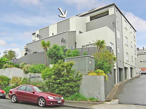 2/111 Coromandel Street, Newtown