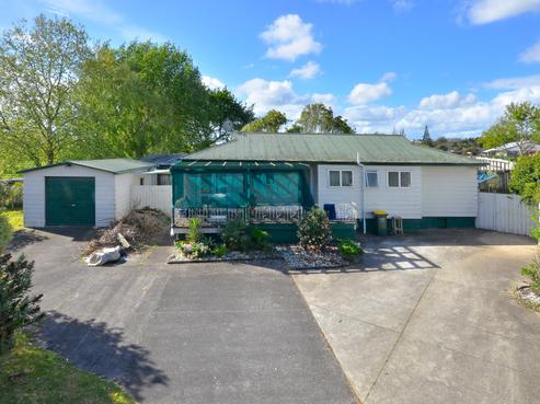 218 Dominion Road, Red Hill