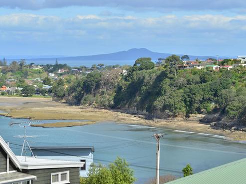 69 Ardern Avenue, Stanmore Bay