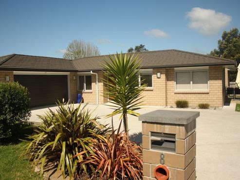 8 Roderick Place, Onerahi