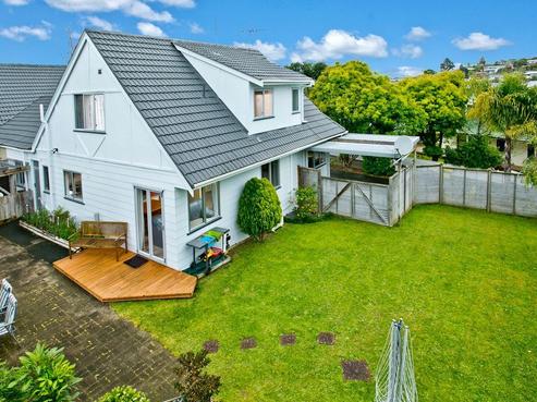 1/9 Tetrarch Place, Totara Vale