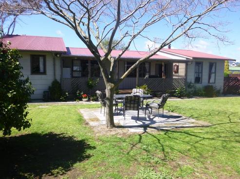 10 Sharda Grove, Paraparaumu Beach