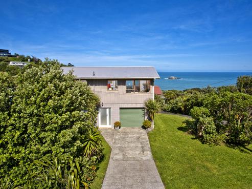 49 Waitea Road, Muriwai