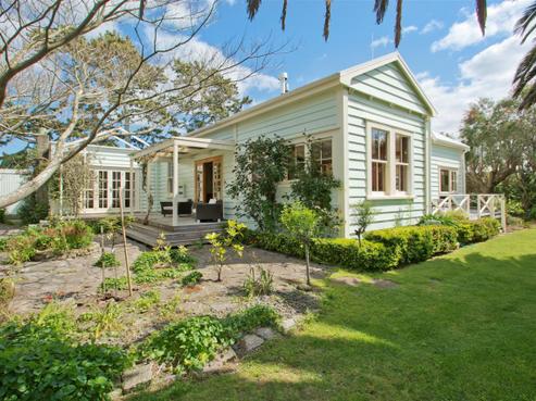 145 Rogers Road, Pukehina