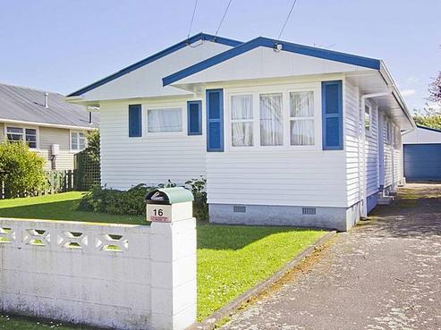 16 Garden Road, Avalon