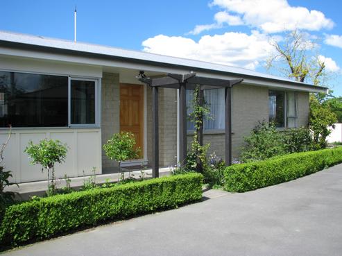 9 Todd Place, Allenton