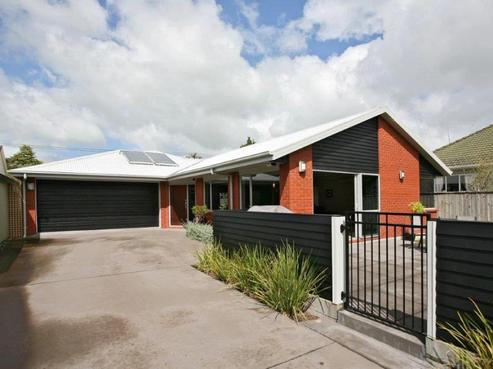 24 Kaimata Street, Brooklands