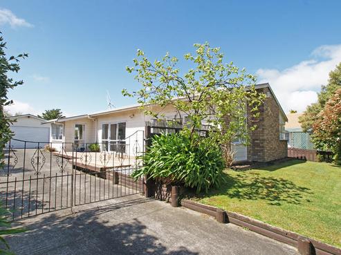 10 Garland Drive, Saint Andrews