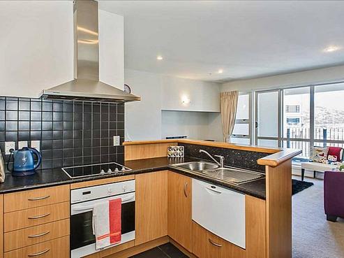 408/107 Thorndon Quay, Thorndon