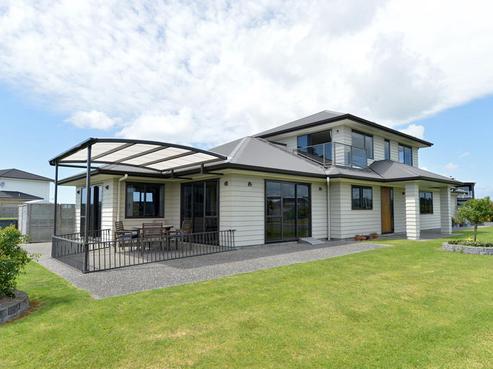 93 Barbados Way, One Tree Point