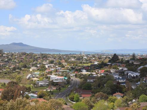 71 Sunset Road, Totara Vale