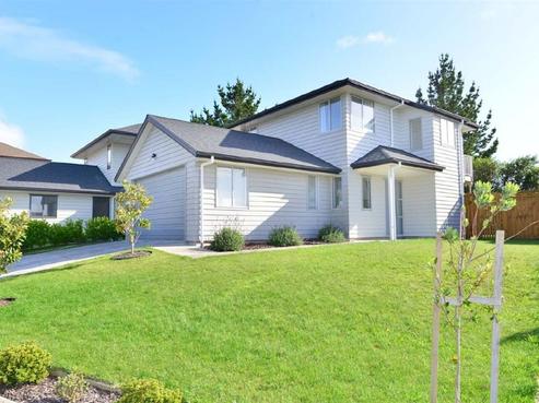 7 Buccaneer Court, Gulf Harbour