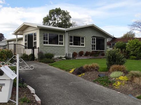 7 Kipling Crescent, Stoke