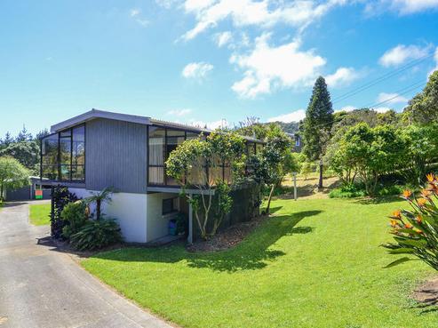 253 Motutara Road, Muriwai