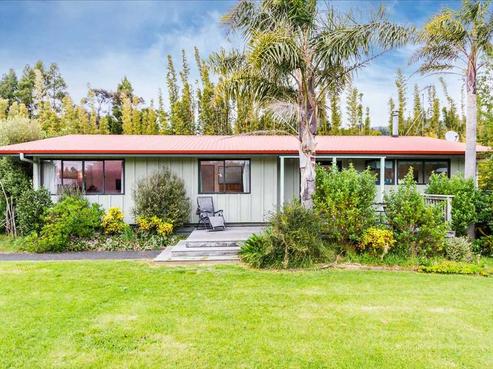 70 Anzac Valley Road, Waitakere