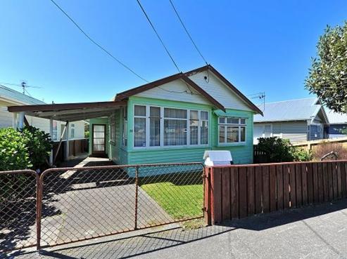25 Endeavour Street, Lyall Bay