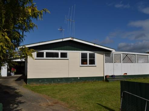 4 Garden Place, Tikipunga