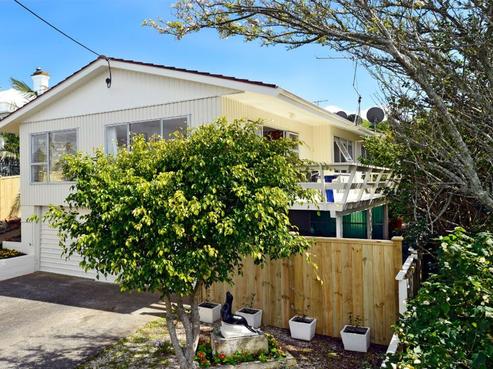 2 Tudor Street, Devonport